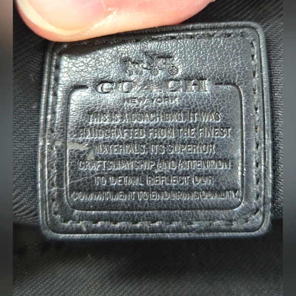 COACH SILVER CROSSBODY IN PEBBLE LEATHER EUC - Picture 16 of 16